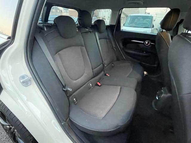 MINI クーパーD クラブマン ペッパーPKG ACC 純正ナビ バックカメラ コンフォートアクセス OP純正17インチアルミホイール PDC アンビエントライト インテリジェントセーフティ パークアシスト ミラーETC(33枚目)