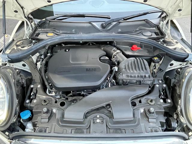 MINI クーパーD クラブマン ペッパーPKG ACC 純正ナビ バックカメラ コンフォートアクセス OP純正17インチアルミホイール PDC アンビエントライト インテリジェントセーフティ パークアシスト ミラーETC(56枚目)