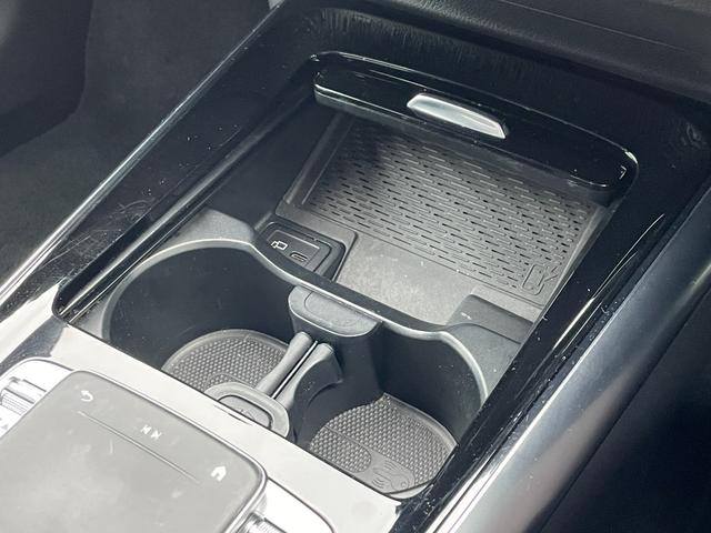 Bクラス B200d AMGライン 黒ハーフレザーシート HUD ナビゲーションPKG アドバンスドPKG レーダーセーフティPKG 360度カメラ フルセグTV ドラレコ パワーシート シートヒーター パワーシート  ETC(10枚目)