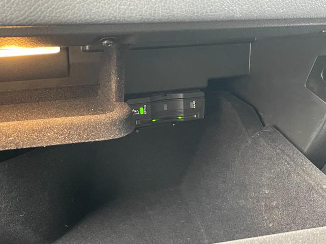 Bクラス B200d AMGライン 黒ハーフレザーシート HUD ナビゲーションPKG アドバンスドPKG レーダーセーフティPKG 360度カメラ フルセグTV ドラレコ パワーシート シートヒーター パワーシート  ETC(34枚目)