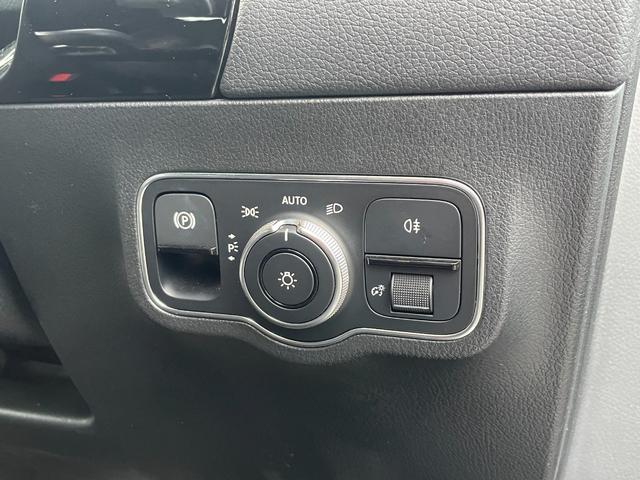 Bクラス B200d AMGライン 黒ハーフレザーシート HUD ナビゲーションPKG アドバンスドPKG レーダーセーフティPKG 360度カメラ フルセグTV ドラレコ パワーシート シートヒーター パワーシート  ETC(39枚目)