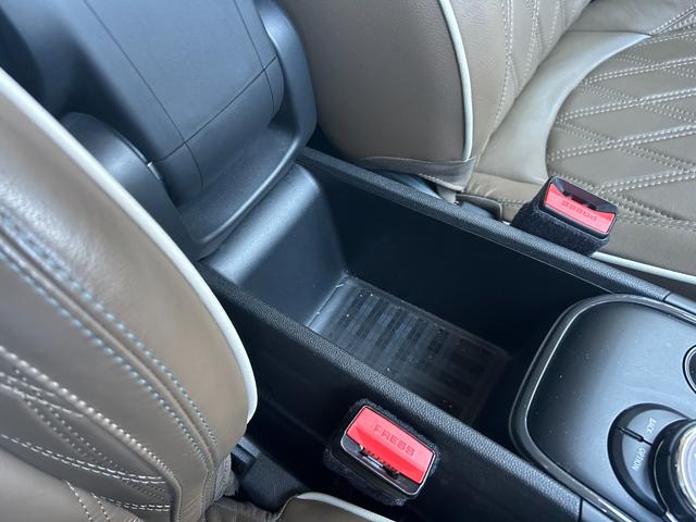 MINI クーパーD クロスオーバー 茶革シート ペッパーPKG オートクルーズコントロール 純正ナビ シートヒーター アンビエントライト パワーシート パワーバックドア ドライブレコーダー ミラーETC OP純正19インチアルミホイール(15枚目)