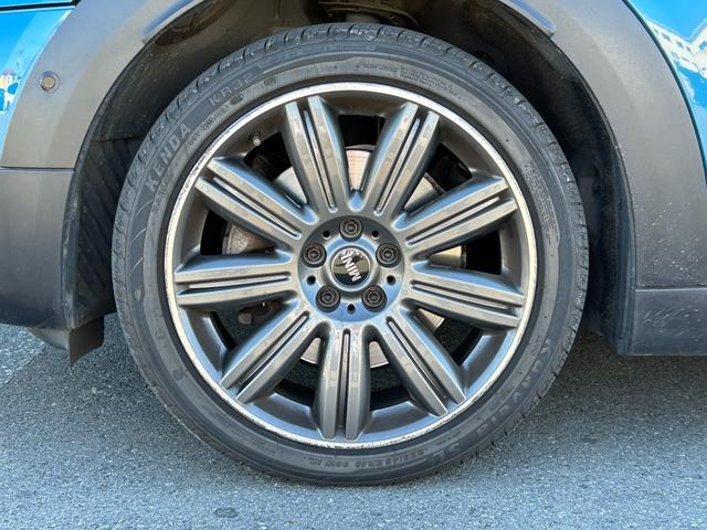 MINI クーパーD クロスオーバー 茶革シート ペッパーPKG オートクルーズコントロール 純正ナビ シートヒーター アンビエントライト パワーシート パワーバックドア ドライブレコーダー ミラーETC OP純正19インチアルミホイール(45枚目)