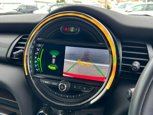 MINI クーパー 純正ナビ パークセンサー バックカメラ ドライブレコーダー ETC コンフォートアクセス アンビエントライト パークアシスト 純正18インチアルミホイール LEDヘッドライト(11枚目)