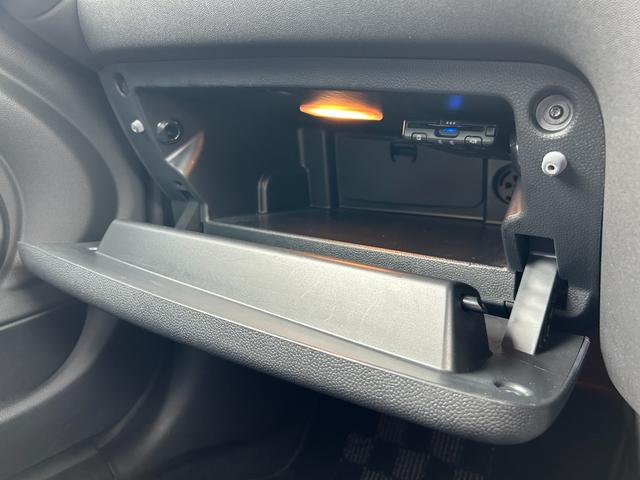 MINI クーパー 純正ナビ パークセンサー バックカメラ ドライブレコーダー ETC コンフォートアクセス アンビエントライト パークアシスト 純正18インチアルミホイール LEDヘッドライト(17枚目)