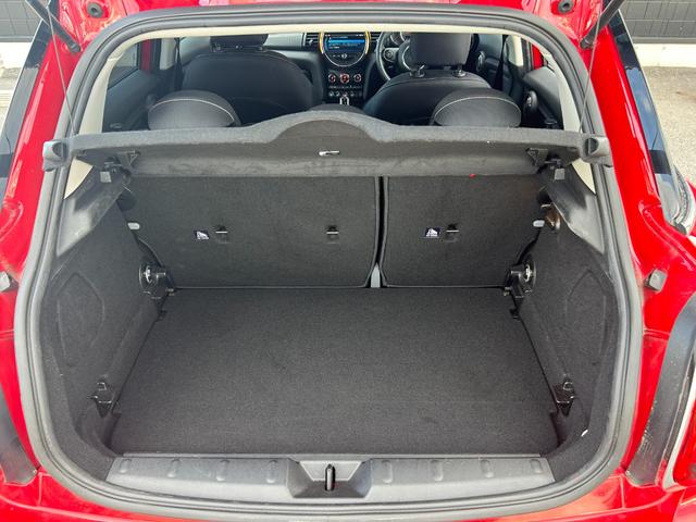 MINI クーパー 純正ナビ パークセンサー バックカメラ ドライブレコーダー ETC コンフォートアクセス アンビエントライト パークアシスト 純正18インチアルミホイール LEDヘッドライト(30枚目)