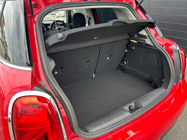 MINI クーパー 純正ナビ パークセンサー バックカメラ ドライブレコーダー ETC コンフォートアクセス アンビエントライト パークアシスト 純正18インチアルミホイール LEDヘッドライト(31枚目)