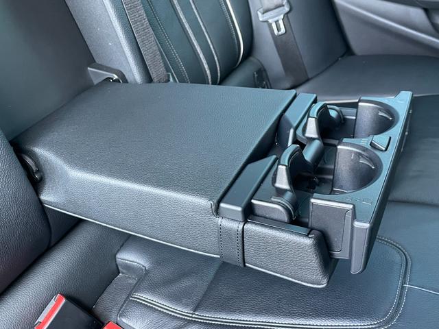 納車日より最長１０年間の保証をご用意致しました。（メーカーや年式等の諸条件がございます）輸入車が初めてのお客様、アフターがご心配なお客様にもより安心していただけますよう、ご用意致しました。