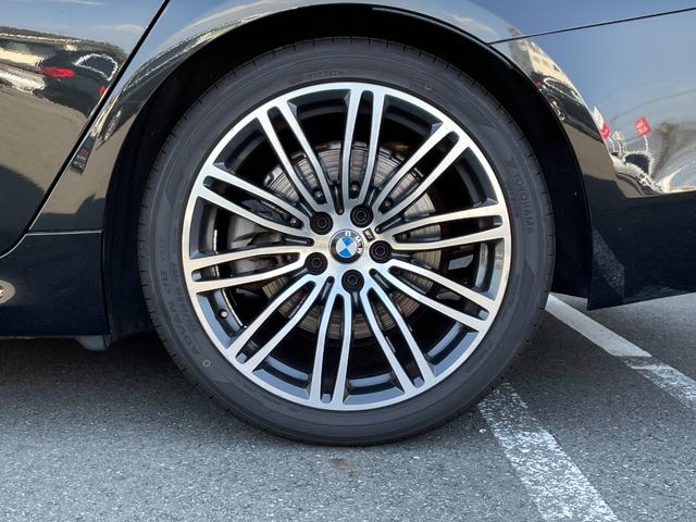 ＬＩＢＥＲＡＬＡでは多種多様の車種をご用意させていただいております。お客様がご納得いくまで、そのお車の持つ特性を五感すべてで感じ取っていただける場をご提供します。