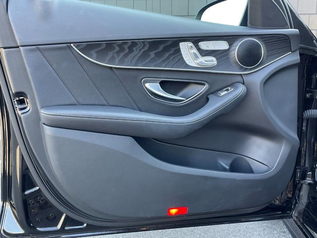 Cクラスステーションワゴン C220d ワゴンアバンギャルド AMGライン 黒革シート レーダーセーフティPKG ACC 純正ナビ バックカメラ フルセグTV シートヒーター パワーシート パワーバックドア カープレイ ドライブレコーダー ETC(36枚目)