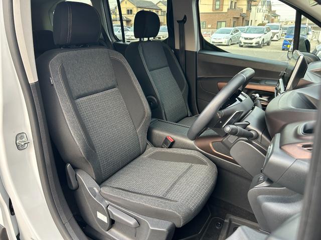 リフター ロングGT 純正ディスプレイオーディオ Apple Car Play ACC アンビエンスライト BSM インテリジェントハイビーム デジタルインナーミラー 社外全周囲カメラ パーキングセンサー ETC(27枚目)