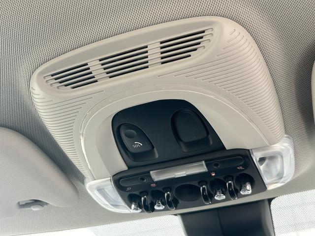 ＭＩＮＩ クーパーＤ　純正ナビ　ペッパーＰＫＧ　インテリジェントセーフティ　ヘッドアップディスプレイ　アンビエントライト　バックカメラ　パーキングアシスト　コンフォートアクセス　ＬＥＤヘッドライト（21枚目）