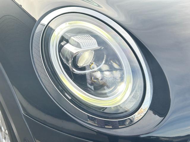 ＭＩＮＩ クーパーＤ　純正ナビ　ペッパーＰＫＧ　インテリジェントセーフティ　ヘッドアップディスプレイ　アンビエントライト　バックカメラ　パーキングアシスト　コンフォートアクセス　ＬＥＤヘッドライト（41枚目）