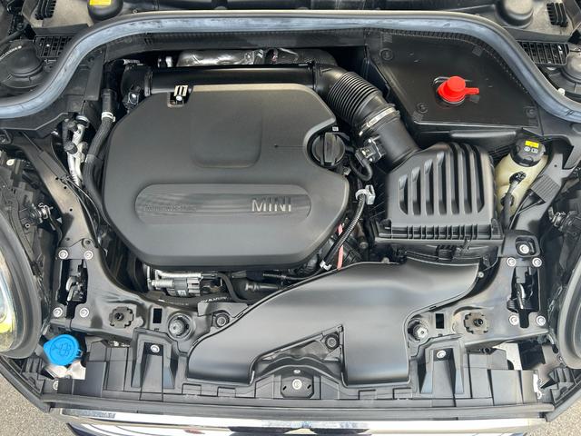 ＭＩＮＩ クーパーＤ　純正ナビ　ペッパーＰＫＧ　インテリジェントセーフティ　ヘッドアップディスプレイ　アンビエントライト　バックカメラ　パーキングアシスト　コンフォートアクセス　ＬＥＤヘッドライト（47枚目）