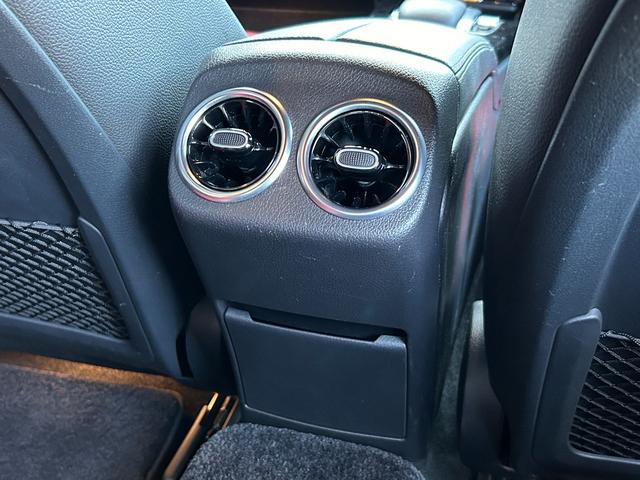 輸入車をお探しになられている方に貴方の大切な１台をお届けします。メーカーを較べて愉しんでください。電話番号　：０４９−２２９−６１６１　メールアドレスｌｉｂｅｒａｌａ＿ｋａｗａｇｏｅ＠ｓａｌｅｓ．ｇｌ