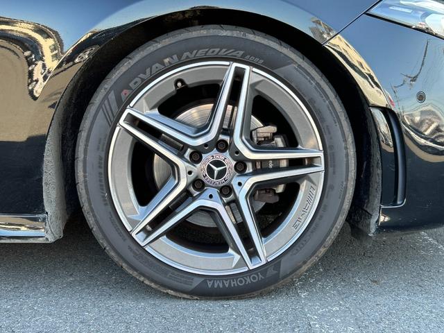 ＬＩＢＥＲＡＬＡでは多種多様の車種をご用意させていただいております。お客様がご納得いくまで、そのお車の持つ特性を五感すべてで感じ取っていただける場をご提供します。