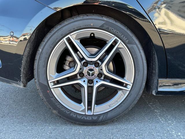 国内最大級の輸入車在庫を全国のＬＩＢＥＲＡＬＡ店舗にて在庫展示しております。落ち着いた商談スペースにて、お気に入りの１台をごゆっくりお選び下さい。