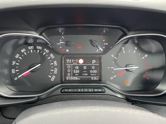 ベルランゴ シャイン　１オーナー　ガラスルーフ　純正ディスプレイオーディオ　ＡｐｐｌｅＣａｒＰｌａｙ　バックカメラ　サイドカメラ　ＡＣＣ　ＢＳＭ　ＥＴＣ　ドライブレコーダー（16枚目）