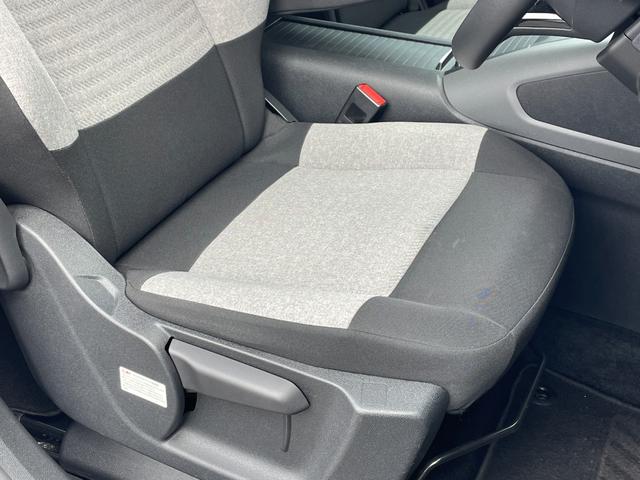 ベルランゴ シャイン　１オーナー　ガラスルーフ　純正ディスプレイオーディオ　ＡｐｐｌｅＣａｒＰｌａｙ　バックカメラ　サイドカメラ　ＡＣＣ　ＢＳＭ　ＥＴＣ　ドライブレコーダー（22枚目）