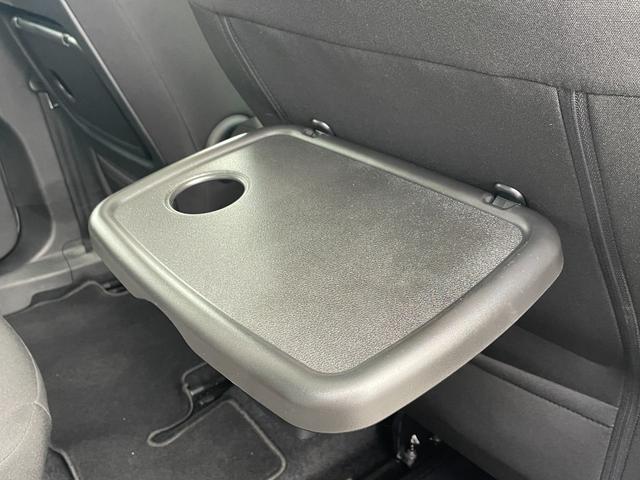 ベルランゴ シャイン　１オーナー　ガラスルーフ　純正ディスプレイオーディオ　ＡｐｐｌｅＣａｒＰｌａｙ　バックカメラ　サイドカメラ　ＡＣＣ　ＢＳＭ　ＥＴＣ　ドライブレコーダー（31枚目）