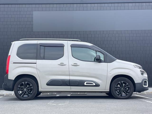 ベルランゴ シャイン　１オーナー　ガラスルーフ　純正ディスプレイオーディオ　ＡｐｐｌｅＣａｒＰｌａｙ　バックカメラ　サイドカメラ　ＡＣＣ　ＢＳＭ　ＥＴＣ　ドライブレコーダー（41枚目）