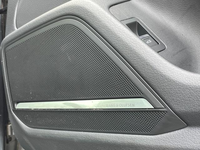 Ａ７スポーツバック ５５ＴＦＳＩクワトロ　デビューパッケージ　アシスタンスＰＫＧ　黒革シート　ＢＡＮＧ＆ＯＬＵＦＳＥＮ　純正ナビ　３６０度カメラ　フルセグＴＶ　パワーバックドア　ＡＣＣ　ＢＳＭ　ＬＫＡ　シートヒーター　パワーシート　バーチャルコックピット　ＥＴＣ（4枚目）