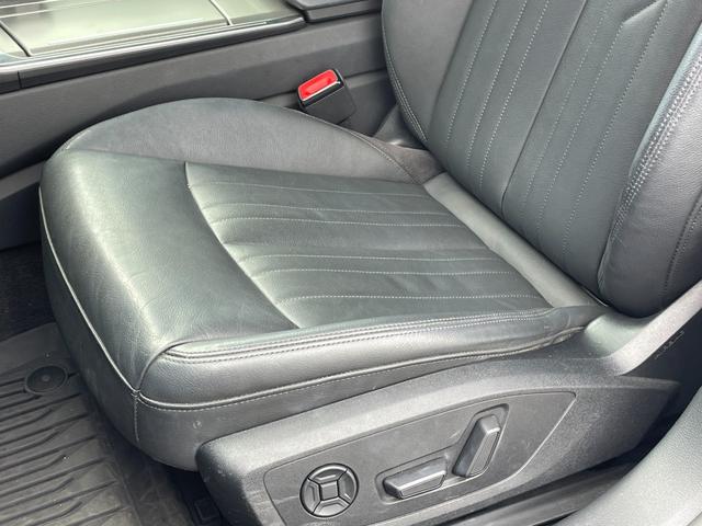 Ａ７スポーツバック ５５ＴＦＳＩクワトロ　デビューパッケージ　アシスタンスＰＫＧ　黒革シート　ＢＡＮＧ＆ＯＬＵＦＳＥＮ　純正ナビ　３６０度カメラ　フルセグＴＶ　パワーバックドア　ＡＣＣ　ＢＳＭ　ＬＫＡ　シートヒーター　パワーシート　バーチャルコックピット　ＥＴＣ（24枚目）