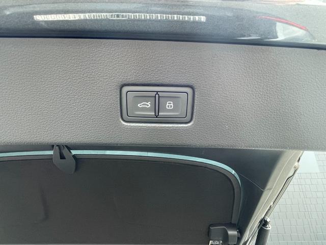 Ａ７スポーツバック ５５ＴＦＳＩクワトロ　デビューパッケージ　アシスタンスＰＫＧ　黒革シート　ＢＡＮＧ＆ＯＬＵＦＳＥＮ　純正ナビ　３６０度カメラ　フルセグＴＶ　パワーバックドア　ＡＣＣ　ＢＳＭ　ＬＫＡ　シートヒーター　パワーシート　バーチャルコックピット　ＥＴＣ（33枚目）