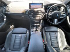 ＬＩＢＥＲＡＬＡ川越では、プレミアムブランド輸入車を取り揃えております。貴方にぴったりの１台を、新しい驚きと発見とともに較べて愉しんで下さい。 4