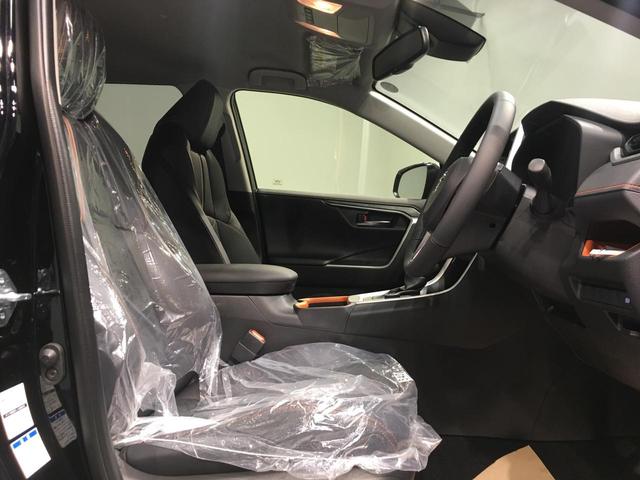 アドベンチャー 登録済未使用車 4WD トヨタセーフティセンス 衝突被害軽減ブレーキ オートハイビーム USB 自動防眩ミラー パワーシート ランバーサポート ルーフレール クリアランスソナー レーダークルーズ(12枚目)