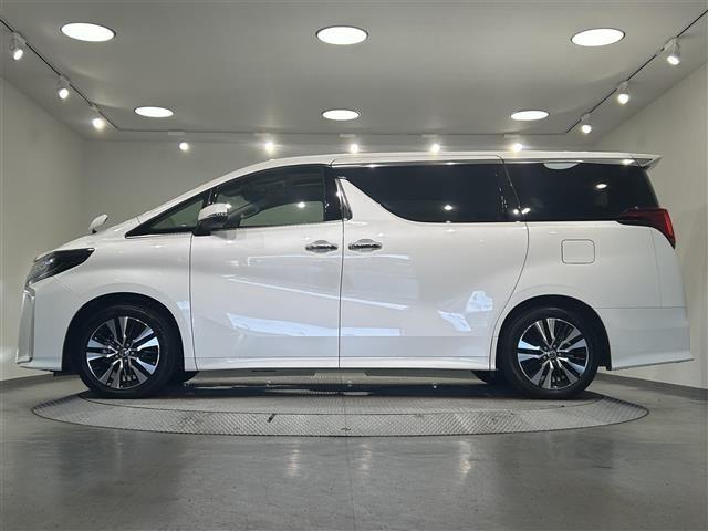 アルファード 2.5S Cパッケージ 純正9インチディスプレイ ツインムーンルーフ フリップダウンモニター 両側パワースライドドア パワーバックドア レーダークルーズコントロール 衝突軽減ブレーキ ハンドルヒーター シートヒーター ETC(76枚目)