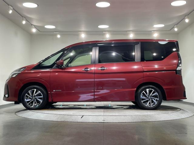 セレナ ｅ－パワー　ハイウェイスターＶ　純正１０インチナビ　アラウンドビュモニター　プロパイロット　衝突軽減ブレーキ　両側パワースライドドア　ビルトインＥＴＣ　ブランドスポットモニター　ドライブレコーダー　ＬＥＤヘッドライト　スマートキー（80枚目）