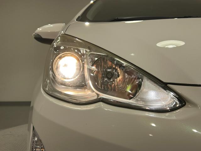 アクア Ｇ　純正ナビ　衝突軽減ブレーキ　車線逸脱警報　クルーズコントロール　バックカメラ　アクセサリーソケット　オートハイビーム　電動格納ミラー　ＩＳＯＦＩＸ　純正フロアマット　スマートキー　ハイブリッド車（45枚目）