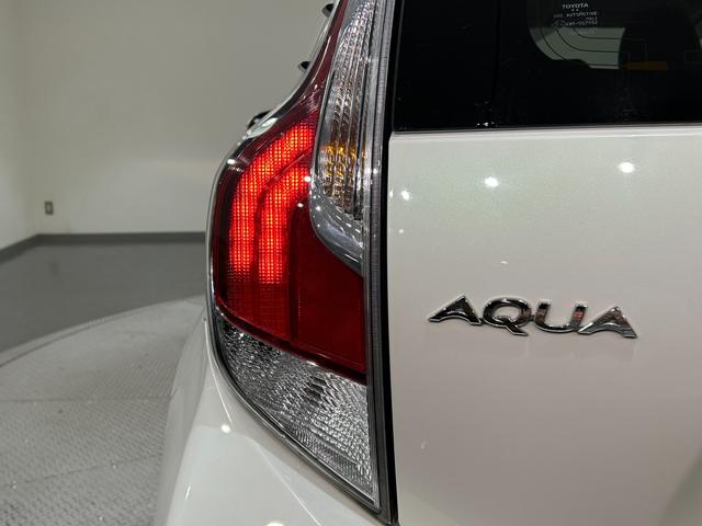 アクア Ｇ　純正ナビ　衝突軽減ブレーキ　車線逸脱警報　クルーズコントロール　バックカメラ　アクセサリーソケット　オートハイビーム　電動格納ミラー　ＩＳＯＦＩＸ　純正フロアマット　スマートキー　ハイブリッド車（58枚目）