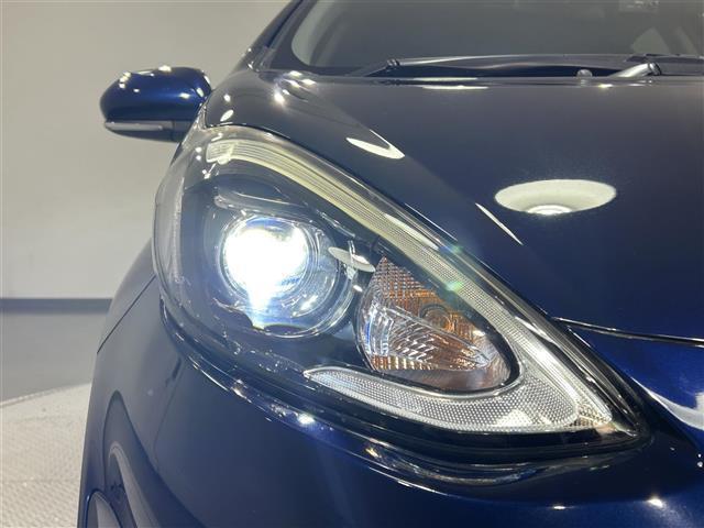 アクア Ｓスタイルブラック　純正ナビ　衝突軽減ブレーキ　ＬＥＤヘッドライト　ＥＴＣ　バックカメラ　ドライブレコーダー　コーナーセンサー　レーンキープアシスト　レーンキープアシスト　オートハイビーム　プッシュスタート　スマートキ（17枚目）