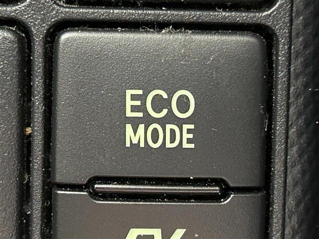アクア Ｓスタイルブラック　純正ナビ　衝突軽減ブレーキ　ＬＥＤヘッドライト　ＥＴＣ　バックカメラ　ドライブレコーダー　コーナーセンサー　レーンキープアシスト　レーンキープアシスト　オートハイビーム　プッシュスタート　スマートキ（27枚目）