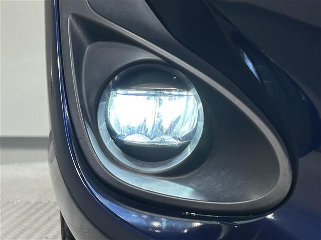 アクア Ｓスタイルブラック　純正ナビ　衝突軽減ブレーキ　ＬＥＤヘッドライト　ＥＴＣ　バックカメラ　ドライブレコーダー　コーナーセンサー　レーンキープアシスト　レーンキープアシスト　オートハイビーム　プッシュスタート　スマートキ（35枚目）