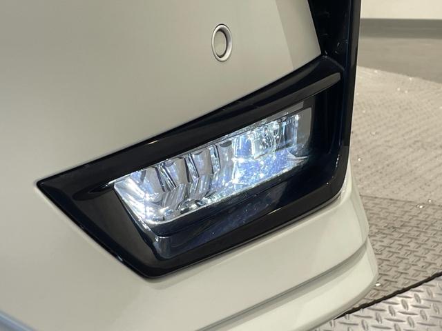 セレナ ハイウェイスター　Ｖ　純正１０インチナビ　フリップダウンモニター　プロパイロット　衝突軽減ブレーキ　両側電動スライドドア　アラウンドビューモニター　ＬＥＤヘッドライト　ＥＴＣ　ドライブレコーダー　ブラインドスポットモニター（64枚目）