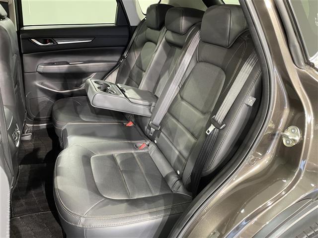 CX-5 XD Lパッケージ 純正8インチナビ BOSEサウンド 電動バックドア 衝突軽減ブレーキ レーダークルーズコントロール ETC シートヒーター ステアリングヒーター ドライブレコーダー サイドカメラ バックカメラ LED(43枚目)