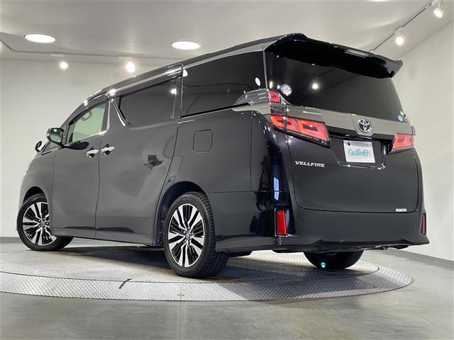 ヴェルファイア ２．５Ｚ　Ｇエディション　純正９インチナビ　フリップダウンモニター　ＡＣ１００Ｖ　両側電動スライドドア　レーダークルーズコントロール　ＥＴＣ２．０　シートヒーター　エアーシート　ＬＥＤ　バックカメラ　ステアリングヒーター（21枚目）