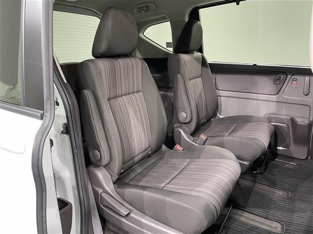 フリードハイブリッド ハイブリッド・Ｇホンダセンシング　純正ナビ　両側パワースライドドア　衝突軽減ブレーキ　レーダークルーズコントロール　ビルトインＥＴＣ　ＬＥＤヘッドライト　バックカメラ　ドライブレコーダー　車線逸脱警報　プッシュスタート　スマートキー（16枚目）