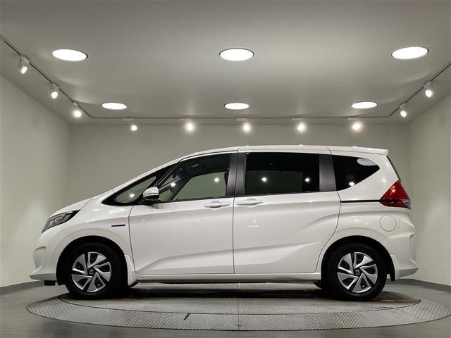 フリードハイブリッド ハイブリッド・Ｇホンダセンシング　純正ナビ　両側パワースライドドア　衝突軽減ブレーキ　レーダークルーズコントロール　ビルトインＥＴＣ　ＬＥＤヘッドライト　バックカメラ　ドライブレコーダー　車線逸脱警報　プッシュスタート　スマートキー（48枚目）