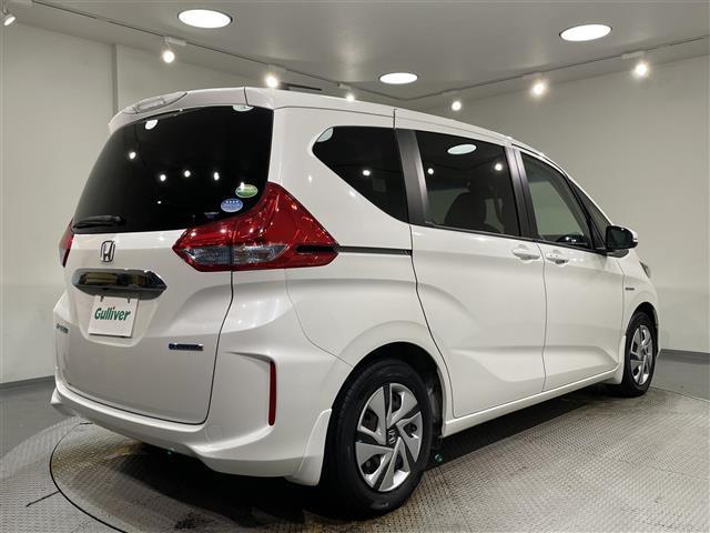 フリードハイブリッド ハイブリッド・Ｇホンダセンシング　純正ナビ　両側パワースライドドア　衝突軽減ブレーキ　レーダークルーズコントロール　ビルトインＥＴＣ　ＬＥＤヘッドライト　バックカメラ　ドライブレコーダー　車線逸脱警報　プッシュスタート　スマートキー（50枚目）