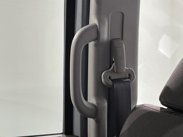 フリードハイブリッド ハイブリッド・Ｇホンダセンシング　純正ナビ　両側パワースライドドア　衝突軽減ブレーキ　レーダークルーズコントロール　ビルトインＥＴＣ　ＬＥＤヘッドライト　バックカメラ　ドライブレコーダー　車線逸脱警報　プッシュスタート　スマートキー（74枚目）