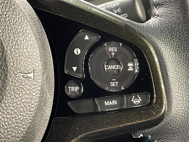 N-BOXカスタム G・Lターボホンダセンシング 純正ナビ 両側パワースライドドア レーダークルーズコントロール 衝突軽減ブレーキ シートヒーター ハーフレザー クリアランスソナー バックカメラ パドルシフト ビルトインETC LEDヘッドライト(5枚目)