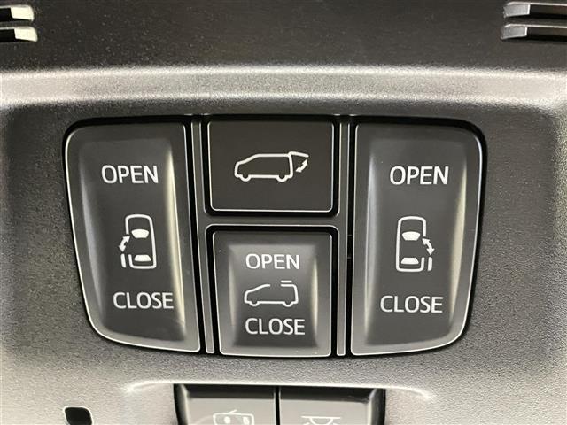 アルファード 2.5S Cパッケージ 純正10インチナビ フリップダウンモニター サンルーフ 衝突軽減ブレーキ 両側電動スライドドア レーダークルーズコントロール ETC 三眼LED バックカメラ ステアリングヒーター 電動リアゲード(7枚目)