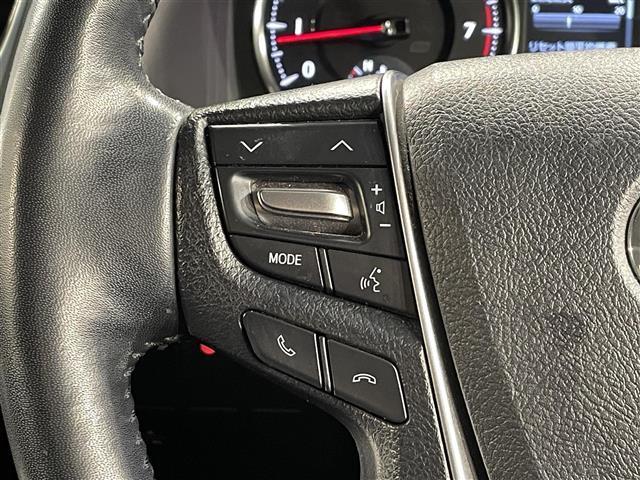 アルファード 2.5S Cパッケージ 純正10インチナビ フリップダウンモニター サンルーフ 衝突軽減ブレーキ 両側電動スライドドア レーダークルーズコントロール ETC 三眼LED バックカメラ ステアリングヒーター 電動リアゲード(22枚目)