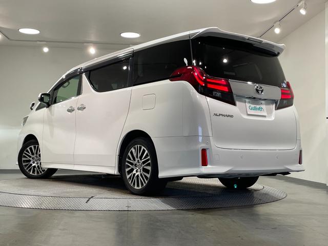 アルファード 2.5S Cパッケージ 純正10インチナビ フリップダウンモニター サンルーフ 衝突軽減ブレーキ 両側電動スライドドア レーダークルーズコントロール ETC 三眼LED バックカメラ ステアリングヒーター 電動リアゲード(57枚目)