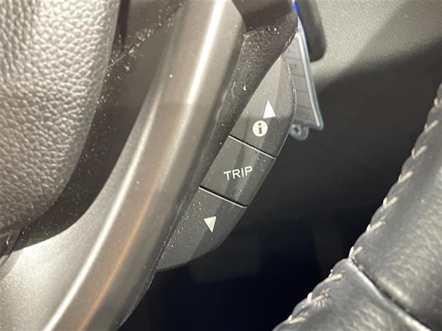 フリードハイブリッド ハイブリッド・クロスターホンダセンシング　純正ナビ　両側パワースライドドア　レーダークルーズコントロール　衝突軽減ブレーキ　シートヒーター　ビルトインＥＴＣ　ＬＥＤヘッドライト　バックカメラ　ドライブレコーダー　純正フロアマット　ＬＥＤフォグ（24枚目）