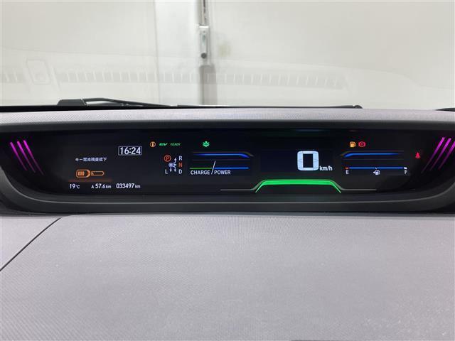 フリードハイブリッド ハイブリッド・クロスターホンダセンシング　純正ナビ　両側パワースライドドア　レーダークルーズコントロール　衝突軽減ブレーキ　シートヒーター　ビルトインＥＴＣ　ＬＥＤヘッドライト　バックカメラ　ドライブレコーダー　純正フロアマット　ＬＥＤフォグ（27枚目）